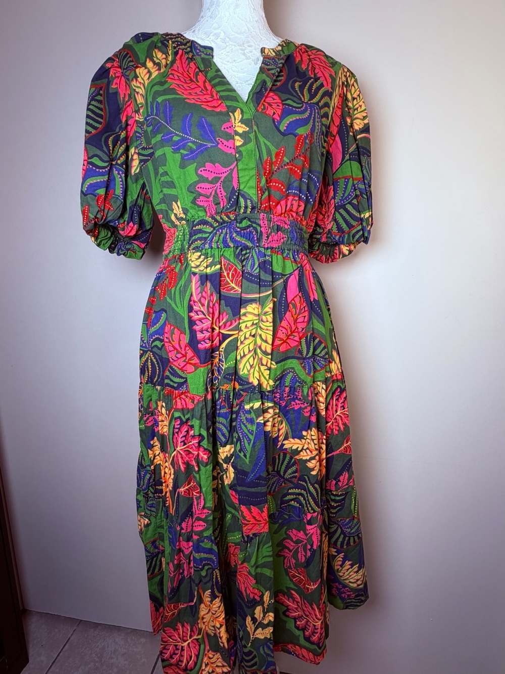 Women’s Tropical Leaf Print Midi Dress - Green Multi